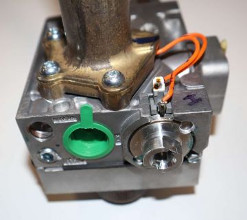 Bradford White 265-47445-02 LP Liquid Propane Gas Valve