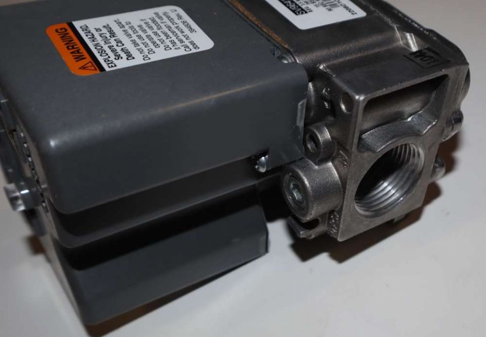 Honeywell SV9641M4510 Smart Gas Valve