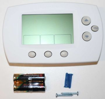 Honeywell TH6220D1028 2 Hot 2 Cold Programmable Large Display Thermostat