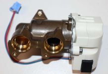 Rinnai 107000091 Bypass Servo Assembly for RL94i / e and all KB KT