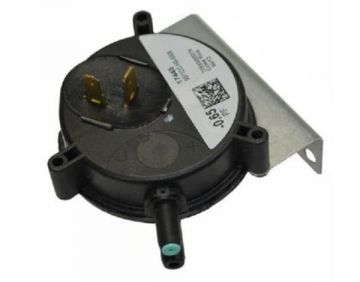 York S1-02427634001 Pressure Switch .65 inch WC SPNO